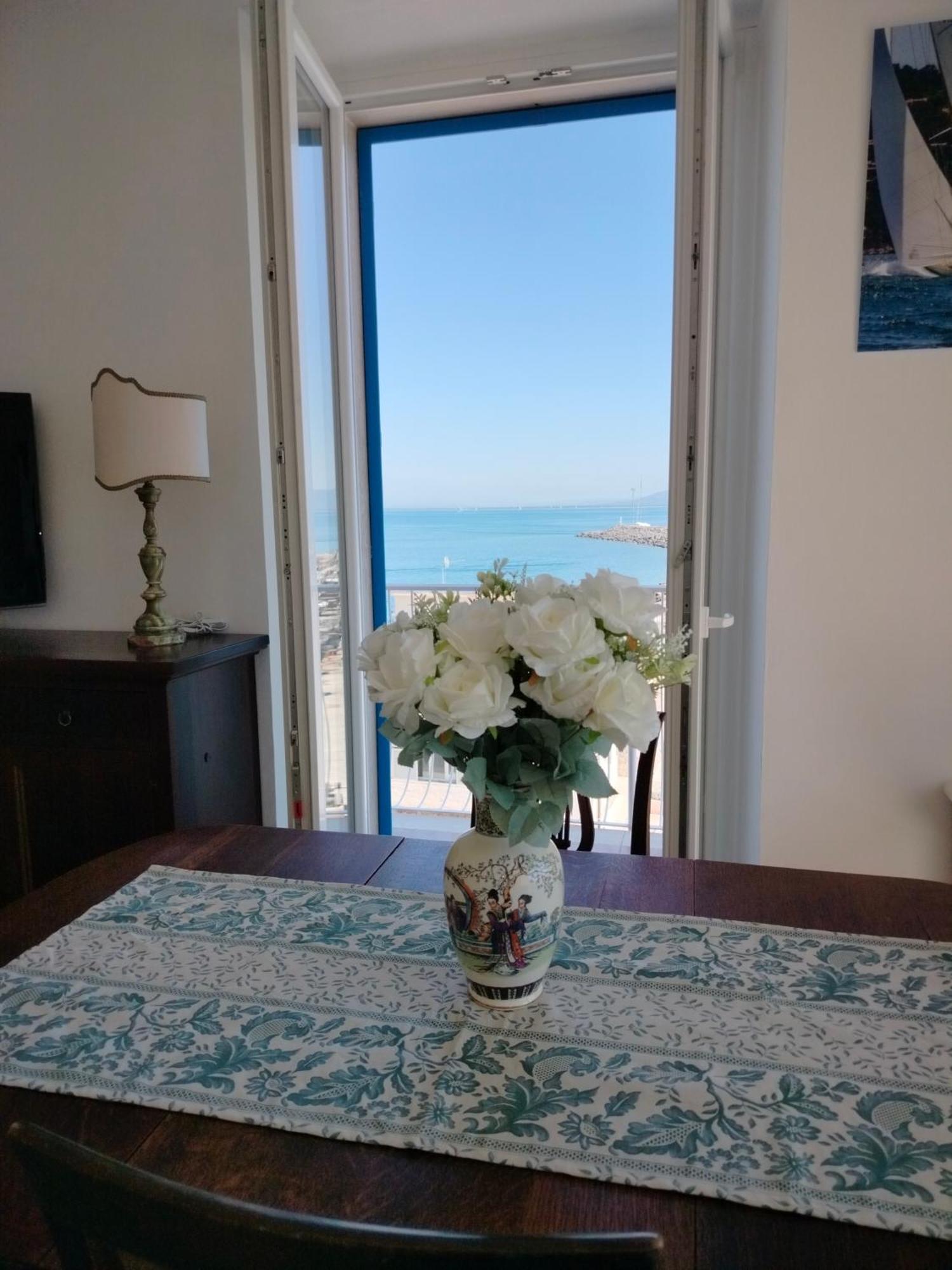 Appartement Casa La Marinella Sul Porto à Porto Santo Stefano  Extérieur photo