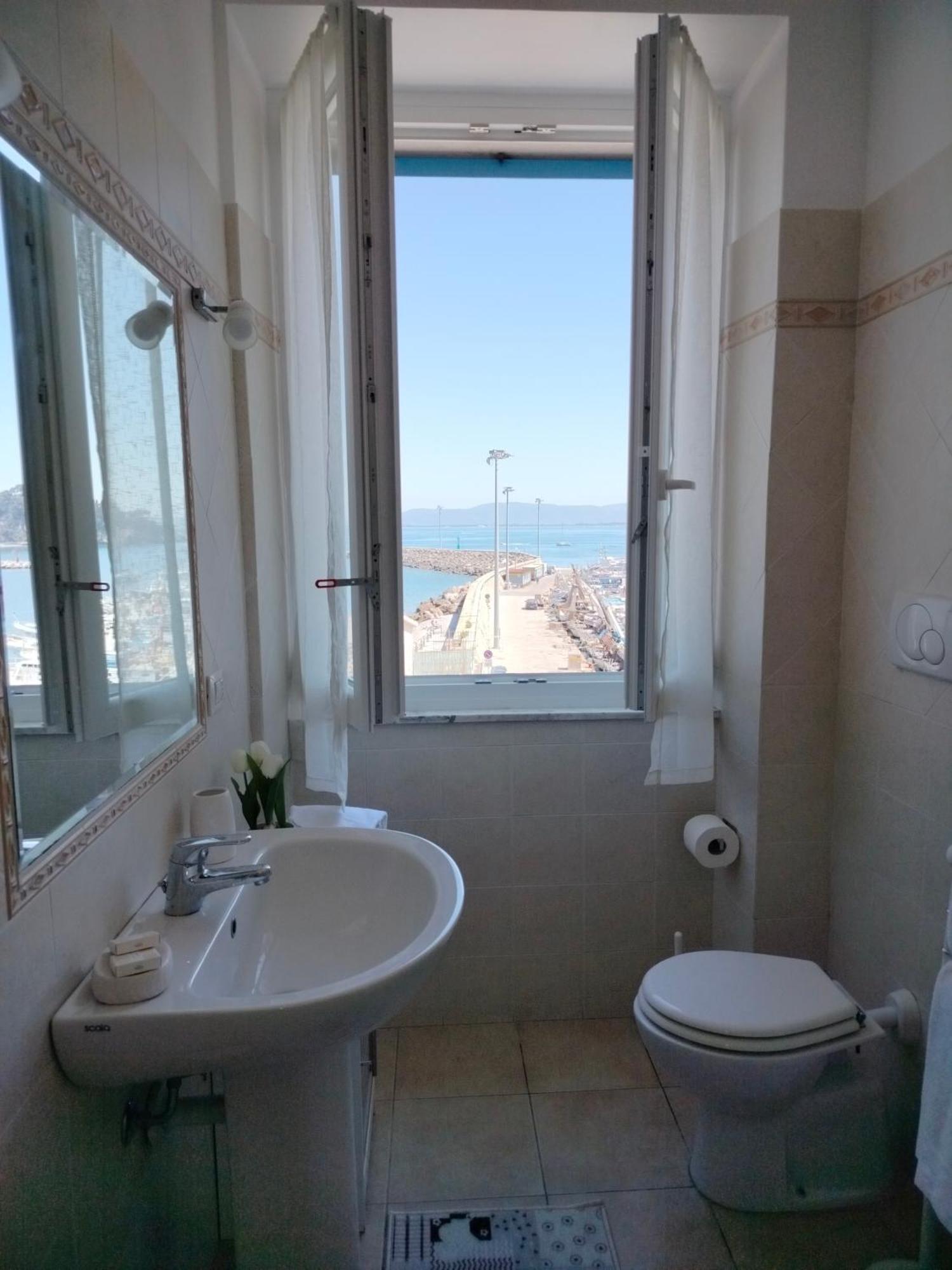 Appartement Casa La Marinella Sul Porto à Porto Santo Stefano  Extérieur photo