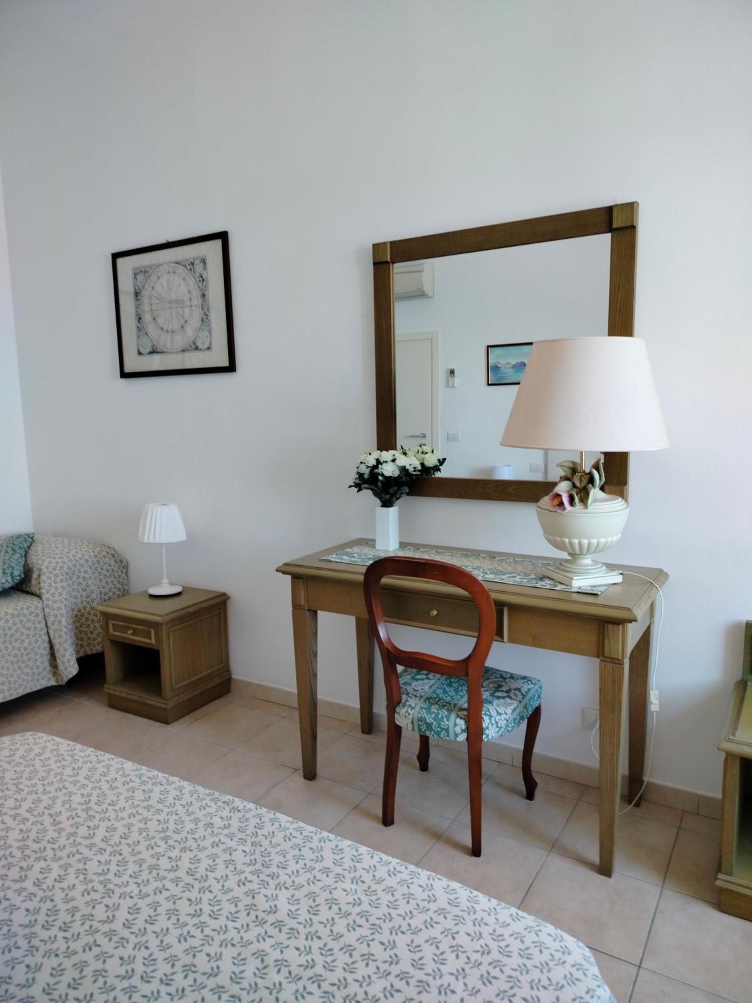 Appartement Casa La Marinella Sul Porto à Porto Santo Stefano  Extérieur photo
